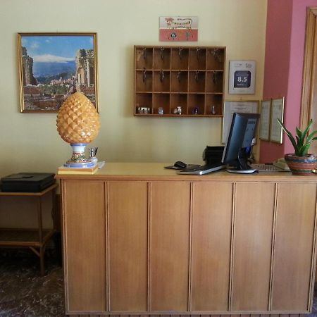 Hotel Pensione Cundari Taormina Zewnętrze zdjęcie